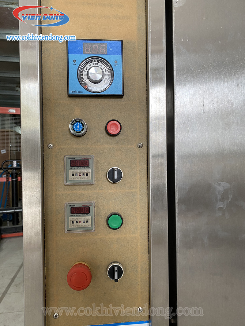Lò nướng xoay 10 khay