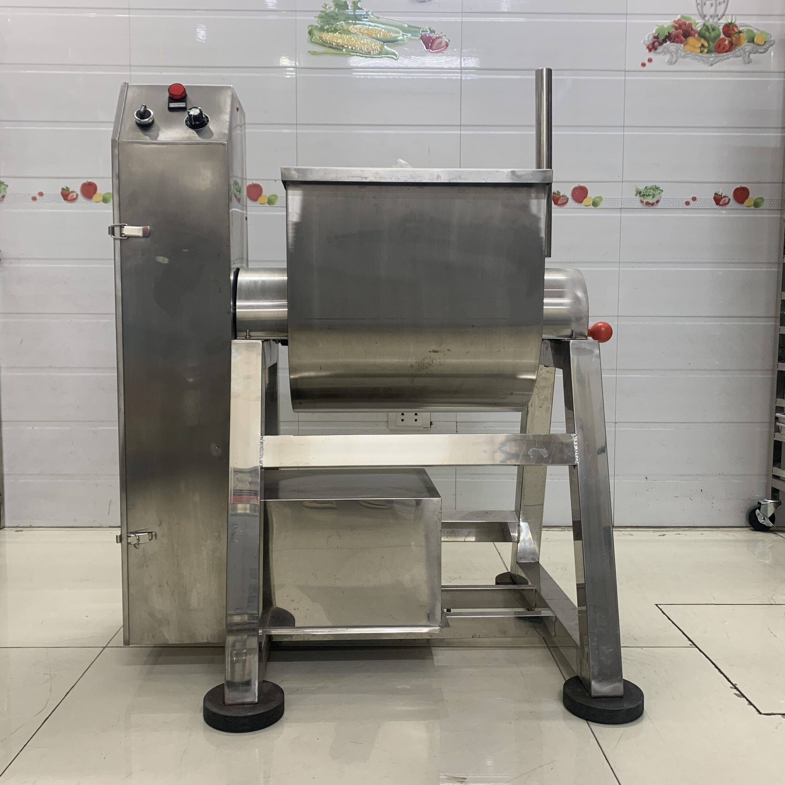 máy trộn bột nằm ngang
