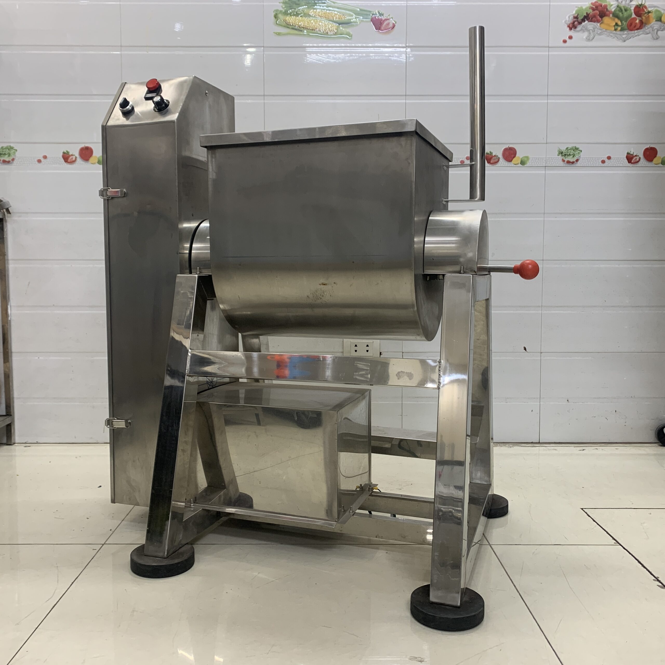 máy trộn bột nằm ngang