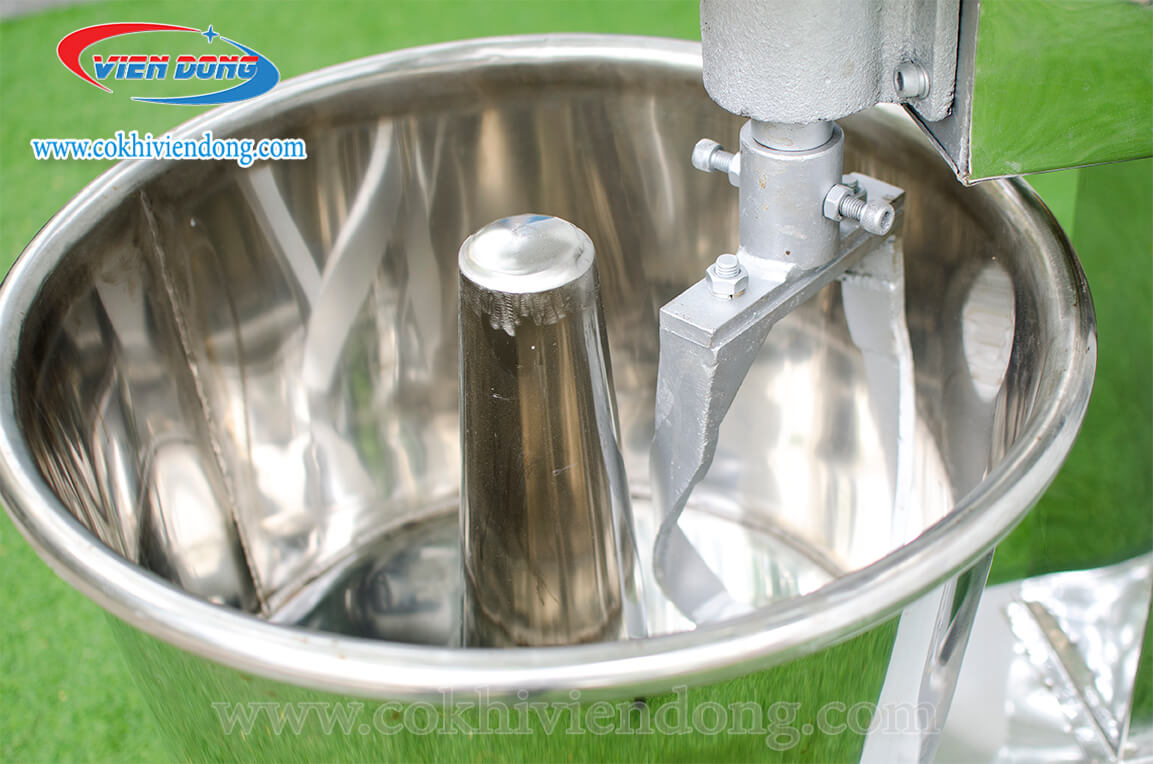 máy nhào bột công nghiệp