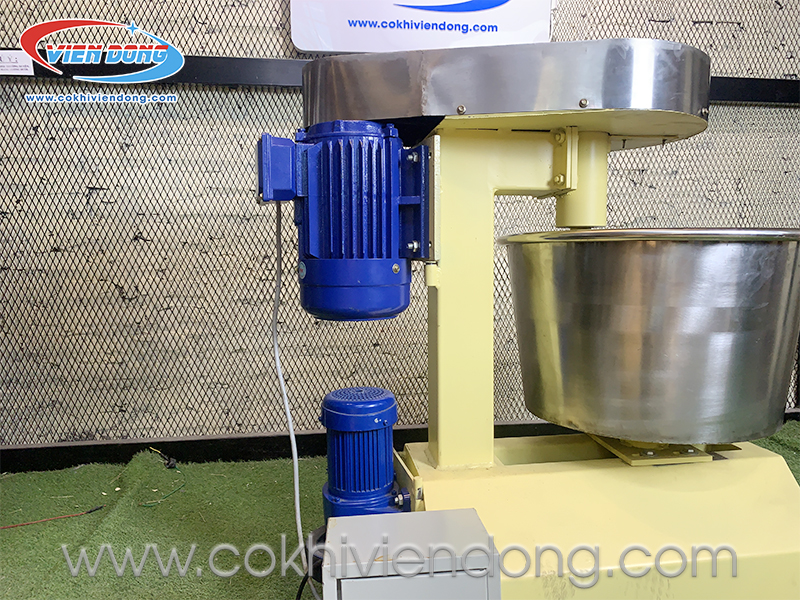 Máy trộn bột mì 7Kg