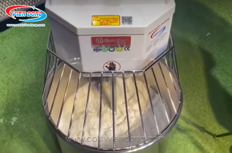 Máy trộn bột khô công nghiệp