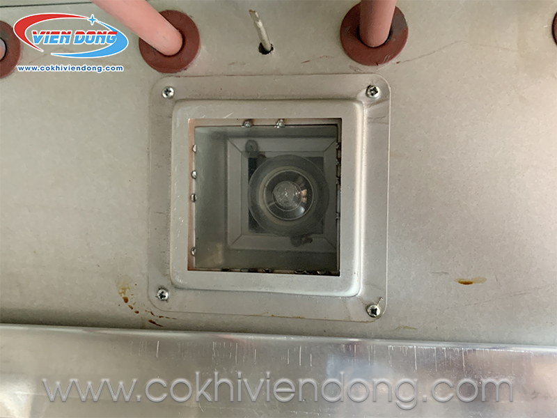 Lò nướng bánh ngọt